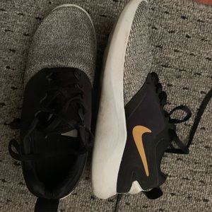 Nike shoes